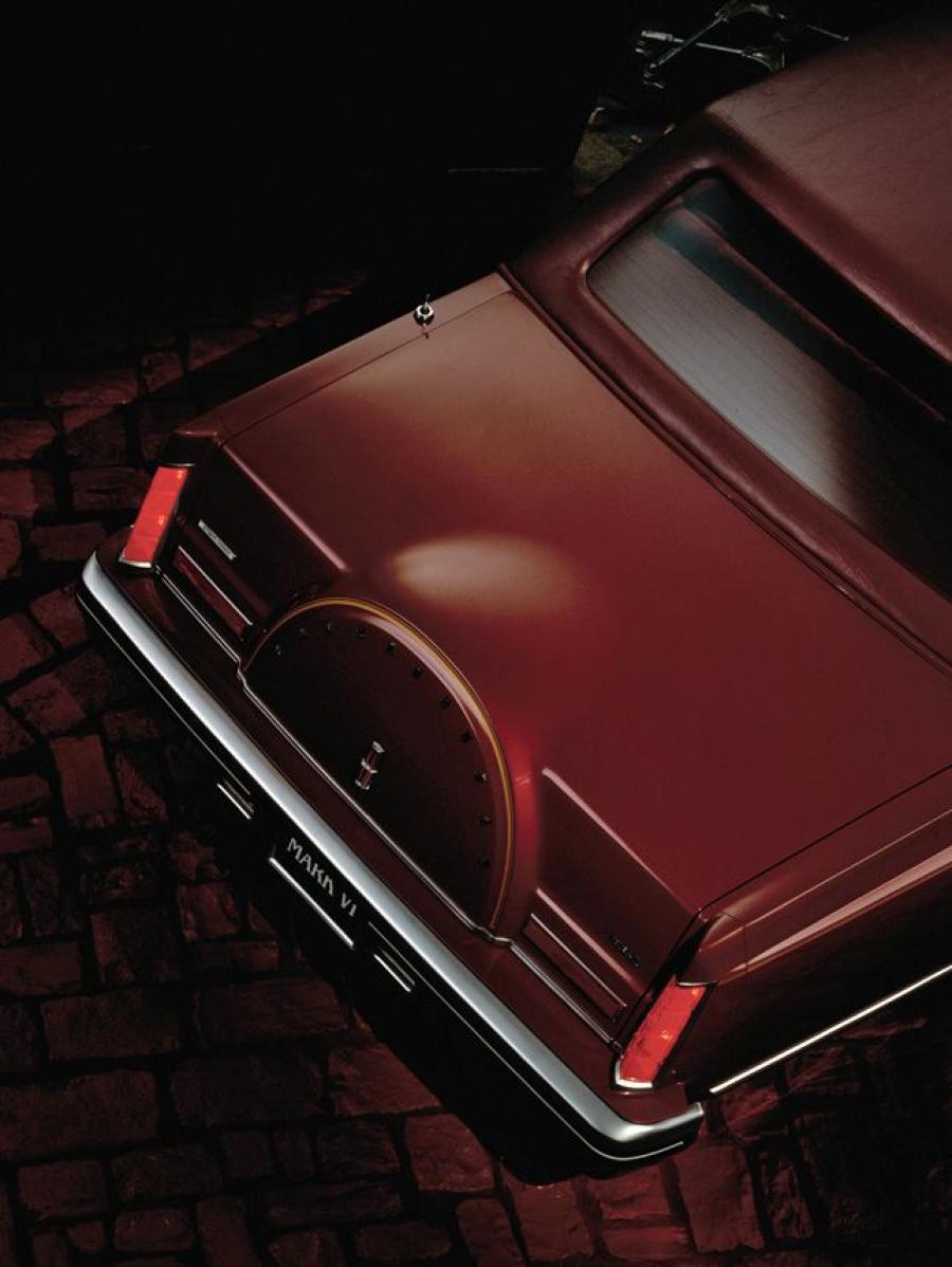 Детали экстерьера Lincoln Continental Mark VI Sedan 1980 года  (фото 3 из 8)